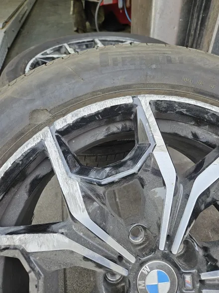 [남양주휠복원]BMW X3 (G01) 20d M스포츠 19인치 순정휠 블랙유광 휠복원&휠도색 / 남양주시 별내동
