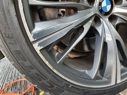 BMW 7시리즈 20인치 - 고스트크롬 작업 [별내휠수리][별내휠복원][남양주휠수리][남양주휠복원][보험수리][노원휠수리][노원휠복원] / 남양주시 별내동