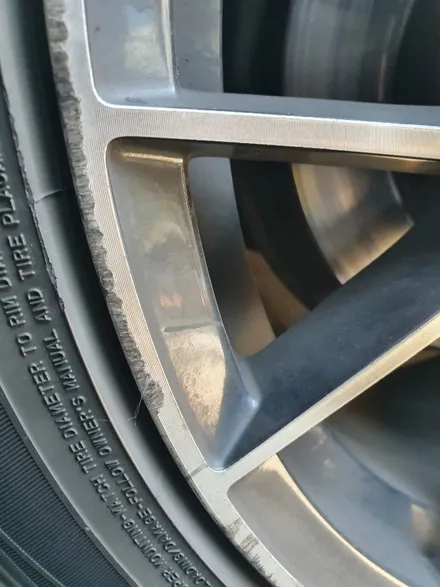 [남양주휠수리]BMW 530d​​​ 19인치 다이아몬드컷팅 작업 / 남양주시 별내동