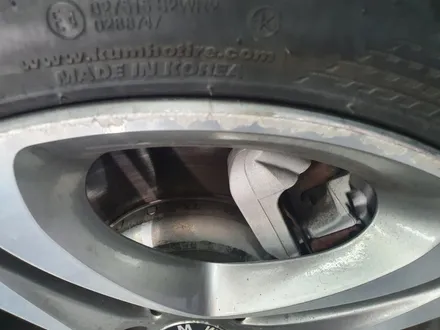 [남양주휠도색][BMW캘리퍼도색]BMW 640i 19인치 고스트크롬 휠복원&휠도색 + 캘리퍼도색 브론즈 도장 / 남양주시 별내동