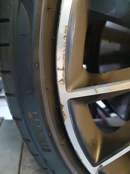 [남양주휠도색]벤츠 CLS클래스 (C257) cls450 AMG Line 20인치 고스트크롬 휠복원&휠도색 + 타이어교체 ( 245-35-20 피렐리 피제로pz4 런플랫 두본 ) / 남양주시 별내동