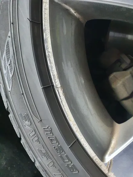 [남양주휠복원]BMW 3시리즈 ( F30 ) 18인치 순정휠 다이아몬드컷팅 휠복원&휠도색 / 남양주시 별내동