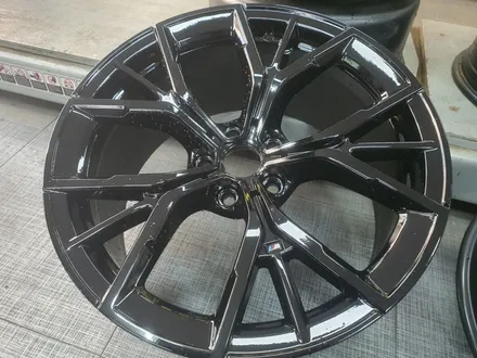 [남양주휠복원][휠도색] BMW 5시리즈 (G30) 530i 19인치 순정휠 블랙유광 휠복원&휠도색 / 남양주시 별내동