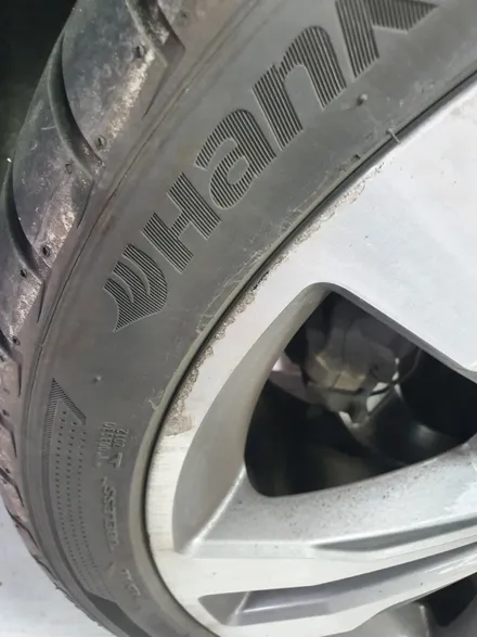 [남양주휠복원]벤츠E클래스 (w212) E200 카브리올레 18인치 순정휠 다이아몬드컷팅 휠복원&휠도색 / 남양주시 별내동