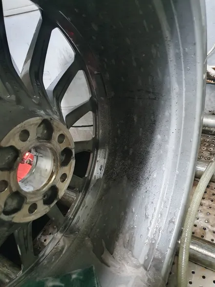 [남양주휠수리]벤츠GT 43 AMG 20인치 다이아몬드컷팅+캘리퍼도색 / 남양주시 별내동