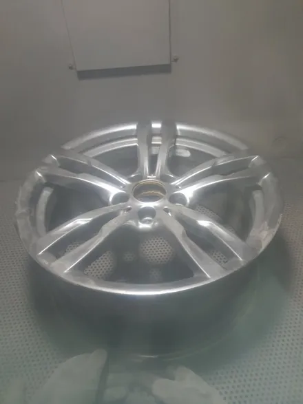 [남양주휠도색]BMW 3시리즈 (F30) 320d 18인치 고스트크롬 휠복원&휠도색 + 타이어교체 ( 225-45-18 한국 키너지EX 두본 ) / 남양주시 별내동