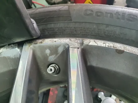 [벤츠휠복원][남양주휠복원]벤츠 S클래스 (w222) 350d 19인치 다이아몬드컷팅  휠복원&휠도색 / 남양주시 별내동