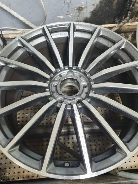 [남양주휠수리]벤츠GT 43 AMG 20인치 다이아몬드컷팅+캘리퍼도색 / 남양주시 별내동