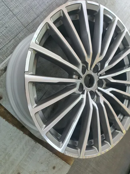 [남양주휠복원] BMW 7시리즈 (G11) 740Li 20인치 순정휠 다이아몬드컷팅 휠복원&휠도색 / 남양주시 별내동