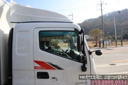 현대 마이티 신차 쿠폰썬팅과 전면썬팅 화물차 1채널 블랙박스 장착 / 고양시 덕양구 대자동