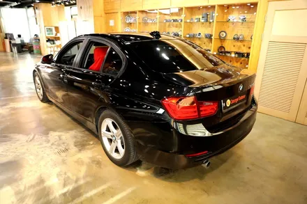 BMW F30 320i 도어 방음 작업을 통한 잡소리 개선 / 용산, 마포, 중구