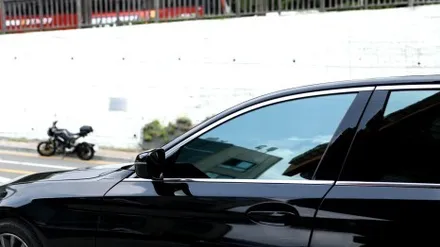BMW 520i 솔라가드 퀀텀 세련된 틴팅 시공 / 용산, 마포, 중구