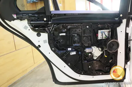 신형 벤츠 S400d 포칼 스피커 튜닝기, 오렌지커스텀 뉴 데모카! / 서울 용산