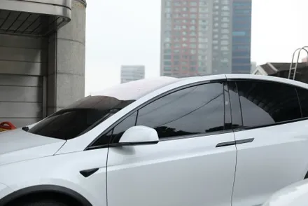 신차 출고 후 입고된 테슬라 모델X 롱레인지 엑스펠 썬팅 필름 / 용산, 마포, 중구