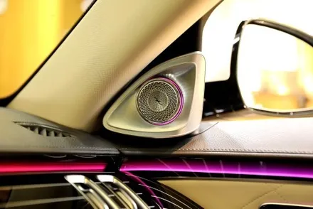 벤츠 S500 소닉디자인 스피커를 통한 카오디오 및 방음 업그레이드. / 용산, 마포, 중구