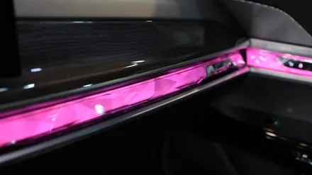 BMW i7 eDrive50 정숙함 속에 채워진 포칼 사운드와 앰프 DSP 인스톨 / 서울 용산