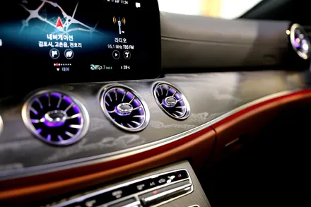XPEL 썬팅으로 작업된 벤츠 CLS450 / 용산, 마포, 중구