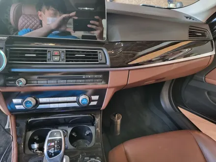 [표범샵]_BMW5시리즈 실내 카본수전사 / BMW / 5시리즈 / 동탄,오산,수원