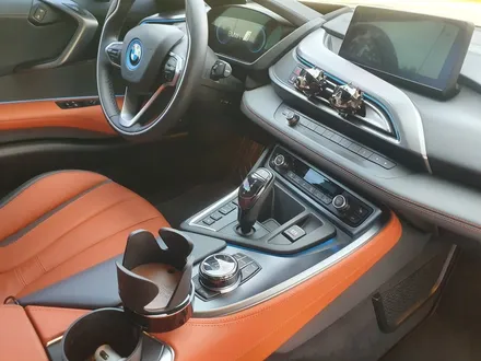 [표범샵]BMW i8 로드스터 실내수전사 작업 / 화성 동탄