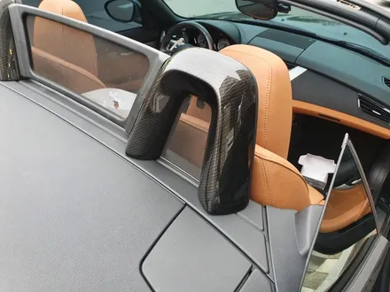 [표범샵]_BMW Z4 롤바 커버 카본수전사 / 화성 동탄
