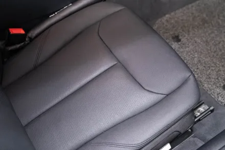 BMW F30 3시리즈, 고급스러운 조그다이얼 통풍시트 + 멋과 편의옵션까지 모두 갖춘 스포츠세단 / 고양 덕양구 용두동