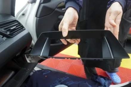 BMW X1 CIC 순정 모니터 있는 옵션 차량 10.25인치 안드로이드  모니터 올인원 내비게이션 교체 오디오 탈거가 작업의 반이 네요by예약제1인시공캡틴홍