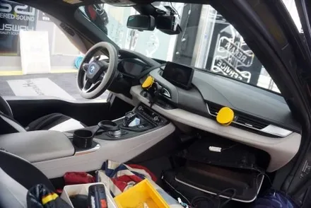 BMW I8 순정 모니터 이용 노터치 카플레이 안드로이드오토 유선 권장 무선 사용 가능 제품 설치 우리 동네는 고수가 작업한다