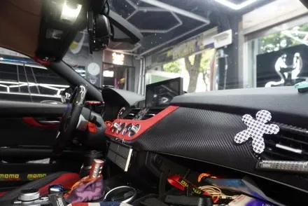 BMW E89 Z4 15.8인치 모니터 교체 카플레이 안드로이드오토 안드로이드 올인원 설치 우리 동네는 금주 122일 고수가 작업한다