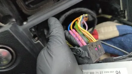 우리 동네는 고수가 작업한다 1인 시공 캡틴홍 벤츠 E 클래스 W212 AUX 코딩 순정 GPS 안테나 연결 모니터 교체 안드로이드 올인원 설치
