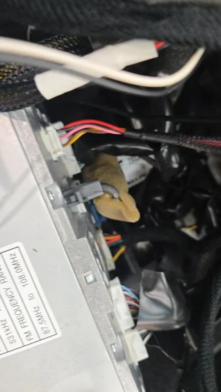 인피니티 Q70 M37 12.3인치 모니터 설치 카인원프로맥스 전문 대리점 캡틴홍