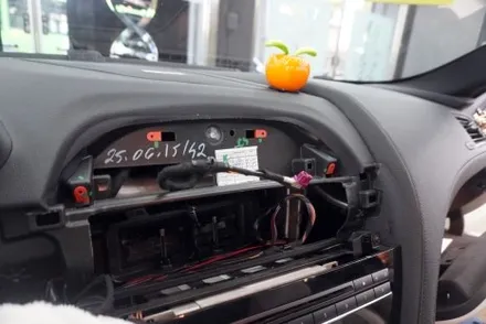 BMW 640D 6시리즈 그란 쿠페 NBT 옵션 해외 직구 모니터 고사양 MNG 12.5인치 안드로이드 올인원 설치 고수가 작업하는 과정