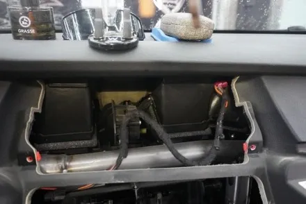 BMW 5 GT  해외 직구 모니터 교체 설치 우리 동네는 고수가 작업한다
