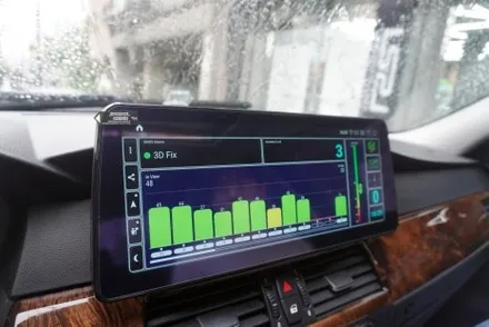 BMW 5시리즈 E60 CCC 오디오 옵션 12.3인치 안드로이드모니터 올인원 내비게이션 후방카메라 연결 시공