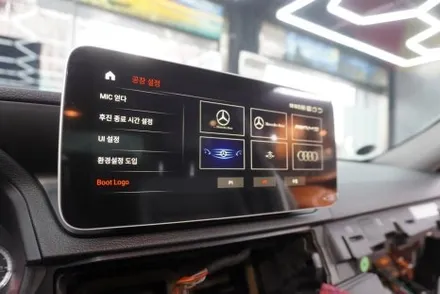벤츠코리아내비게이션AS 서비스 공식 지정점 캡틴홍 W212 E클래스 NTG 4.0 해외직구 고사양 MNG10.25인치 모니터 교체by예약제1인시공CAPTAINHONG