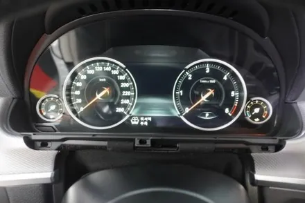 BMW 640D 6시리즈 그란 쿠페 NBT 옵션 해외 직구 모니터 고사양 MNG 12.5인치 안드로이드 올인원 설치 고수가 작업하는 과정