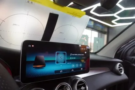 대한민국 전파인증 받은 아이니바3D 탑재된 카인원프로맥스 벤츠 GLC 순정 GPS 듀얼파크라 연결 AUX코딩후 L/R/GND 핀 연결 까지 by예약제1인시공캡틴홍