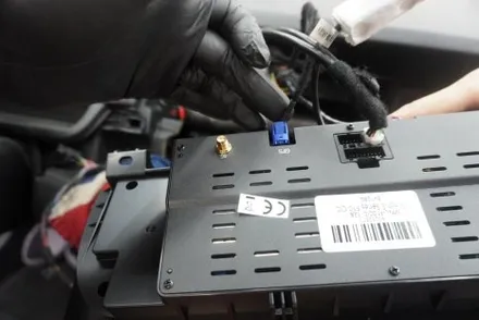 BMW 5시리즈 F10 15인치 해외직구 안드로이드모니터 올인원 설치 운전석 도어 손잡이 커버 교체