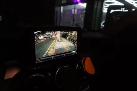 [벤츠내비게이션AS공식지정점 캡틴홍] 벤츠 C클래스 W205 GLC NTG5 AUX 코딩후 애플 카플레이 안드로이드오토 순정 모니터 사용 가능