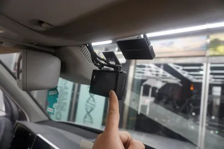 [벤츠공식멀티미디어AS지정점 캡틴홍] 벤츠 GLK 후기형 AUX코딩 내비게이션 Z8000 블랙박스 IOT 국산 12.3인치 M2C200A플러스 안드로이드셋탑 카블릿 매립 시공