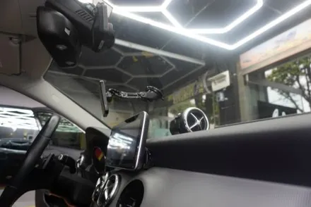 벤츠 GLA AUX 코딩후 카플레이 전용 해외직구 안드로이드올인원 모니터 교체 시공 공장세팅 비밀번호 8866 입니다