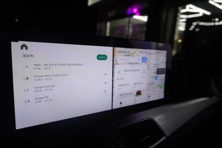 [벤츠내비게이션AS지정점 캡틴홍] 벤츠 C클래스 W204 후기형 해외직구 안드로이드모니터 내비게이션 AUX코딩 트렁크 스위치 교체형 후방카메라 시공