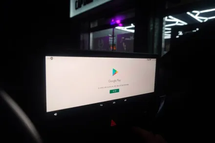 [국산12.3인치시공맛집 캡틴홍] 아우디 A6 C7 후기형 MIB 옵션 내비게이션 국산 모니터 교체 아틀란V5 M2C200A플러스 안드로이드셋탑 매립 시공