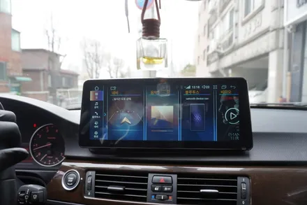 휴일 일요일 예약시공 BMW E바디 3시리즈 E90 대시보드 타공12.3인치 안드로이드모니터 재작업 by월세없는곳에서 직원없이 예약제1인시공 캡틴홍