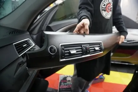 BMW 5 GT  해외 직구 모니터 교체 설치 우리 동네는 고수가 작업한다