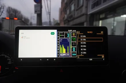 아우디 Q5 내비게이션 모니터 교체 국산 12.3인치 안드로이드셋탑  M2C200A플러스 아틀란V5 기본 사용 카블릿 잡소리 방지 시공
