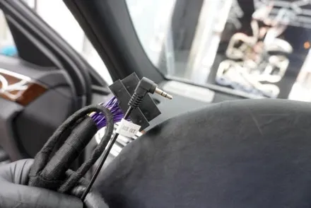 벤츠 모니터 교체 우리 동네는 고수가 1인 시공합니다 E 클래스 W212 후기형 해외 직구 안드로이드 올인원 설치 순정 USB 소켓 교체