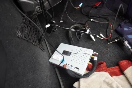 벤츠 C 클래스 W204 후기형 8.8인치 해외 직구 모니터 구입 후 DIY 설치 실패 우리 동네 작업 고수 캡틴홍 재작업 도전