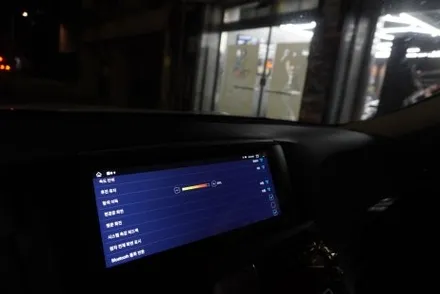 우리 동네는 고수가 작업한다 1인 시공 캡틴홍 인피니티 M37 모니터 교체 국내 재고 AS 10.25인치 안드로이드올인원 카인원프로맥스 교체 설치