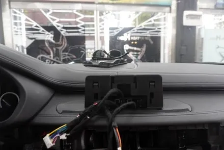BMW X6 12.3인치 모니터 교체 시공 안드로이드올인원 내비게이션 시공 by예약제1인시공캡틴홍