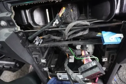 BMW E60 5시리즈 CCC 보급형 MNX 8.8인치 순정 모니터 1:1 교체 제품 해외직구 안드로이드올인원 후방카메라 교체 설치 1인시공 완벽 그 잡채